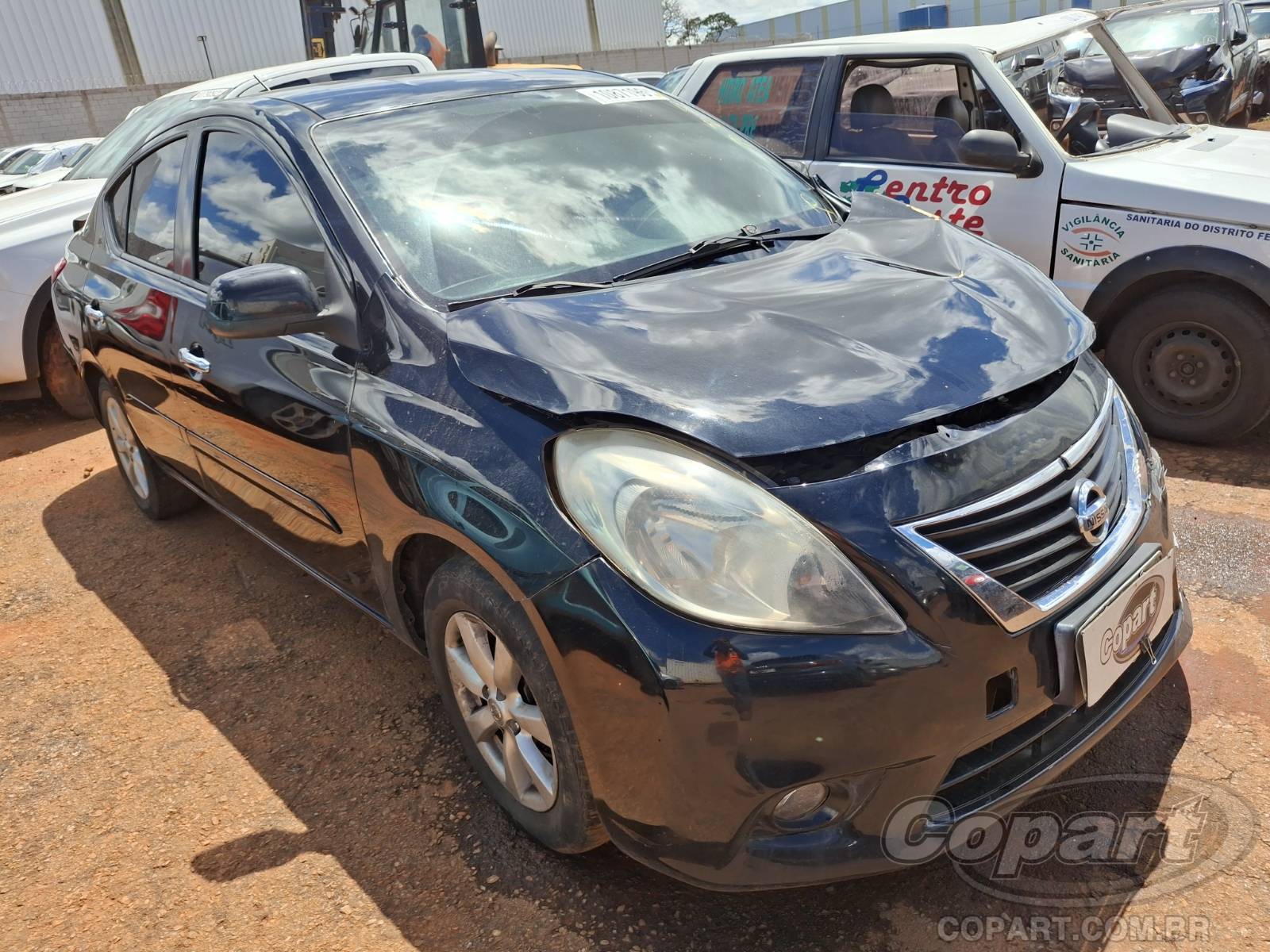 NISSAN VERSA 2013