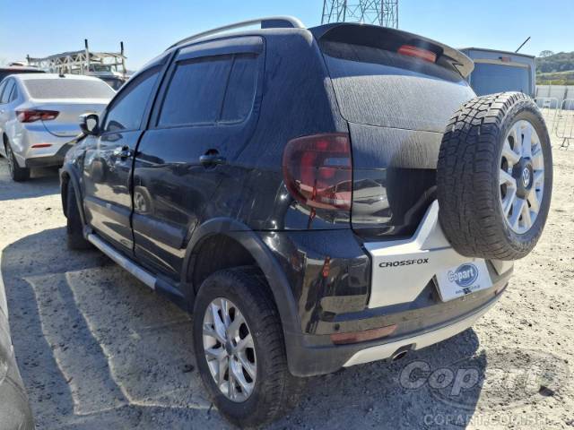 2014 VOLKSWAGEN FOX 