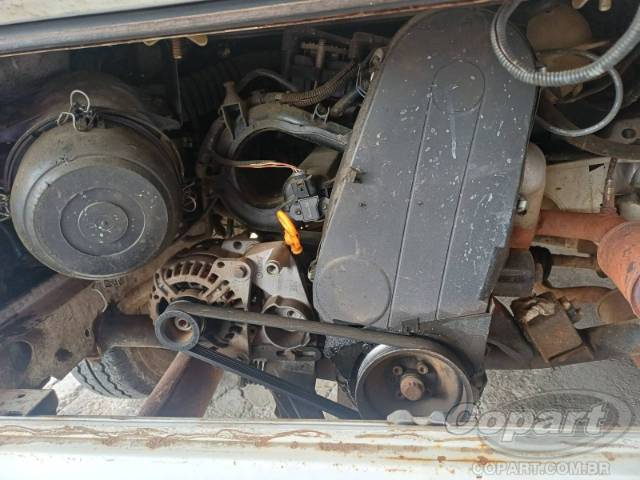 2009 VOLKSWAGEN KOMBI 