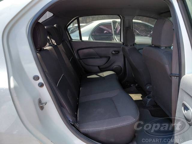 2022 RENAULT LOGAN 