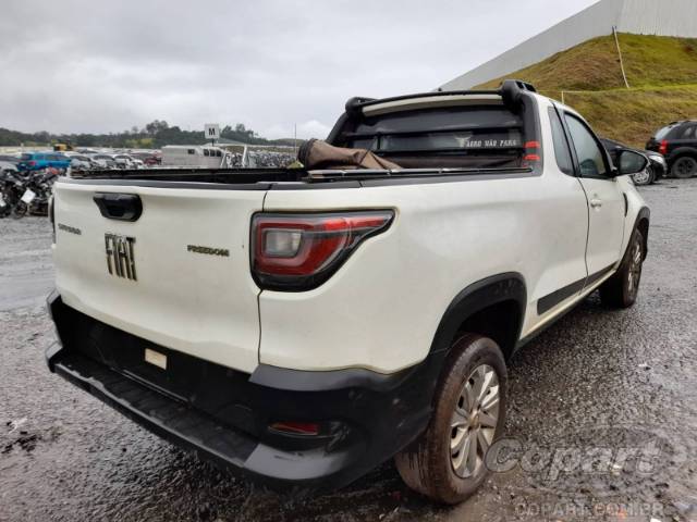 2021 FIAT STRADA 