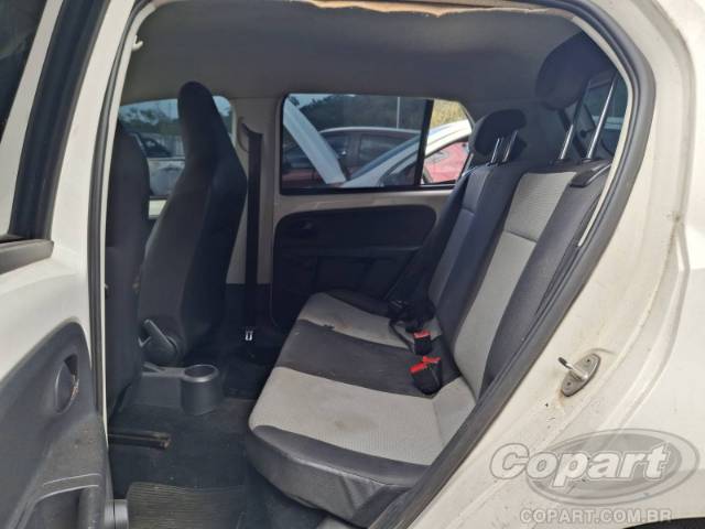 2015 VOLKSWAGEN UP 