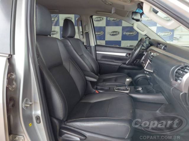2021 TOYOTA HILUX CD 