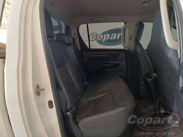2023 TOYOTA HILUX CD 