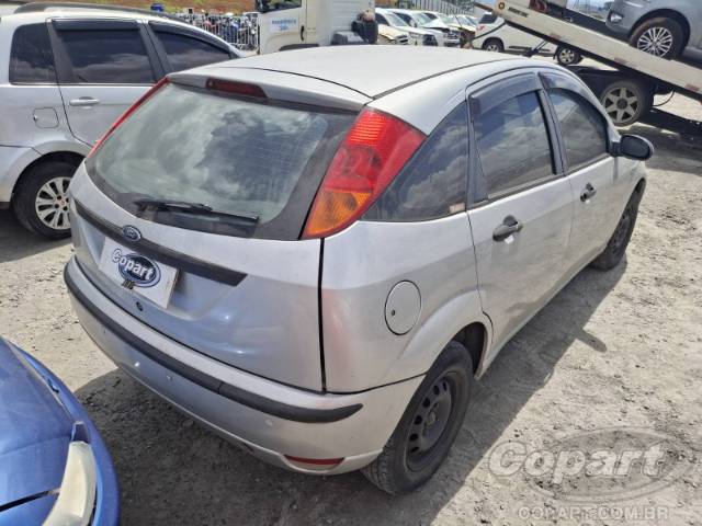 2006 FORD FOCUS 