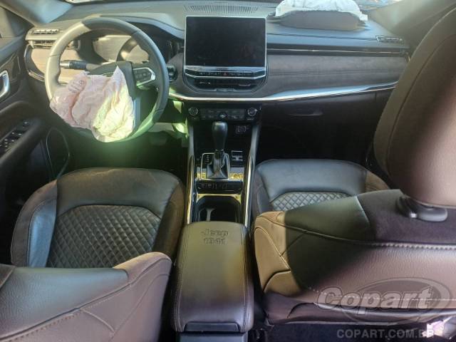2023 JEEP COMMANDER 