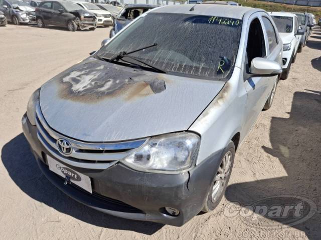 2015 TOYOTA ETIOS SEDA 