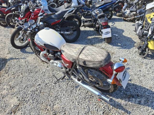 2013 TRIUMPH BONNEVILLE 