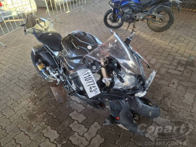2026 BMW S 1000 