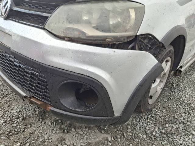 2005 VOLKSWAGEN FOX 