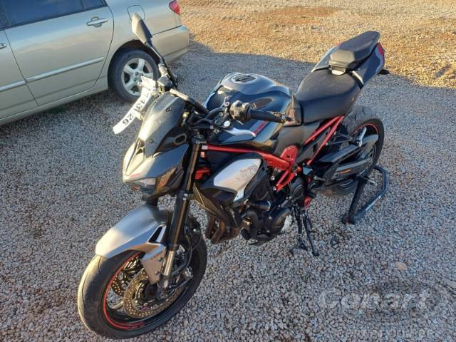 2026 KAWASAKI Z900 