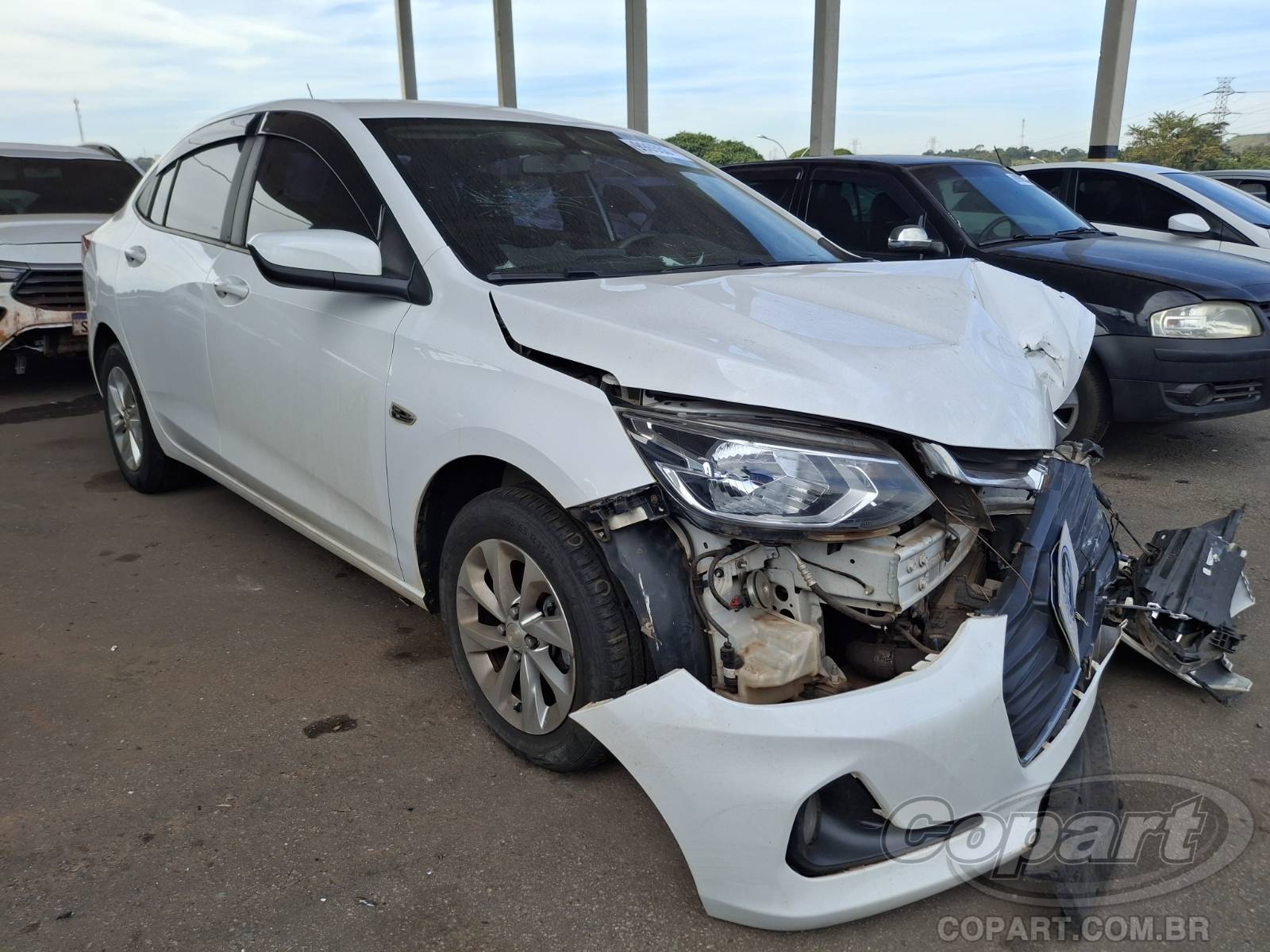 Veículo GM - Chevrolet Onix Plus 2020 CHEVROLET ONIX PLUS LTZ AT 1.0 12V ECOTEC TURBO 2020 em leilão