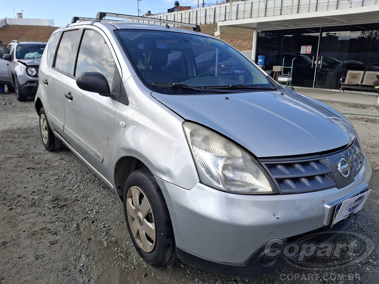 Veículo Nissan Livina Nissan Livina 1.8 16V 2010 2010 em leilão