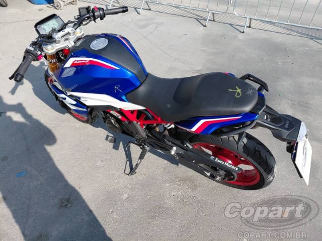 2025 BMW G 310 