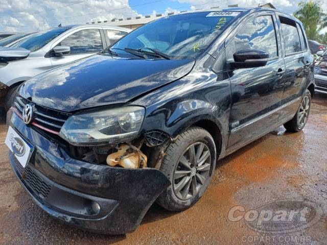 2011 VOLKSWAGEN FOX 