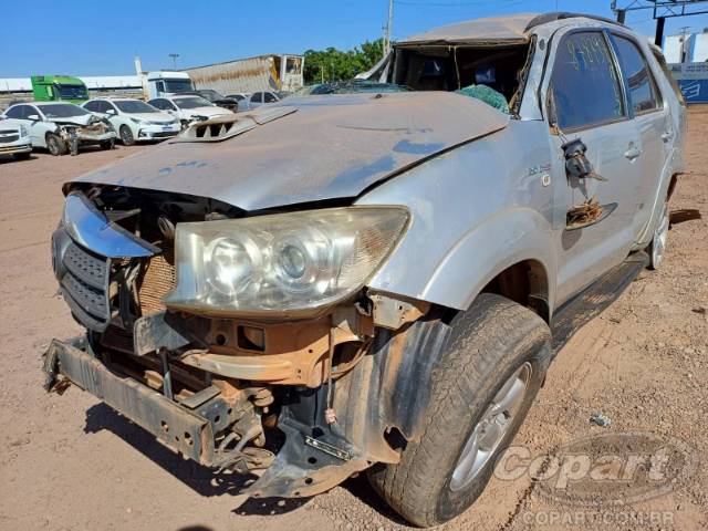 2009 TOYOTA HILUX SW4 