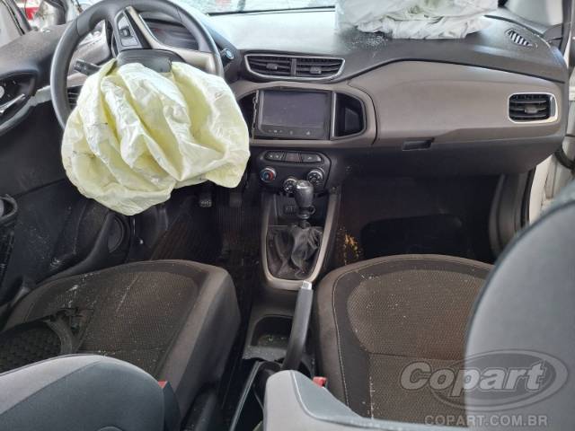 2016 CHEVROLET PRISMA 