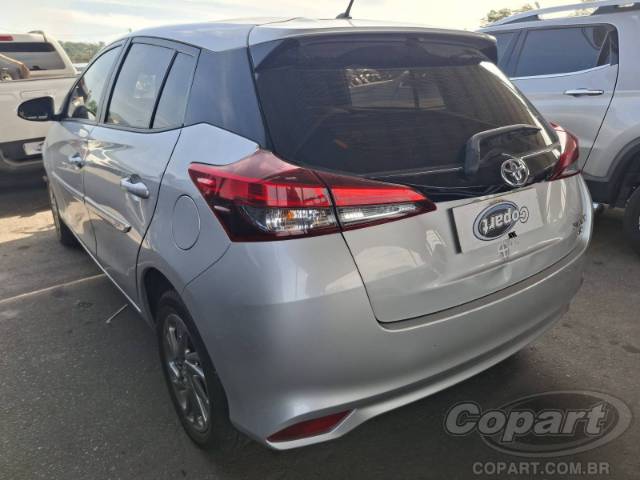 2025 TOYOTA YARIS 