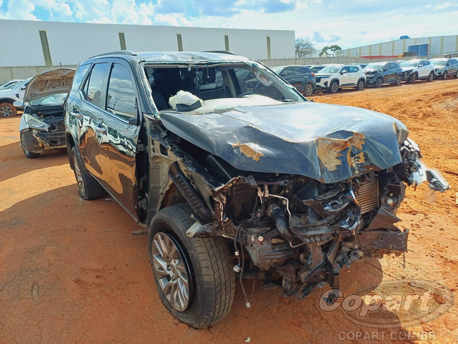 Veículo Toyota SW4 TOYOTA SW4 SRX 2.8 D-4D Turbo 2022 em leilão
