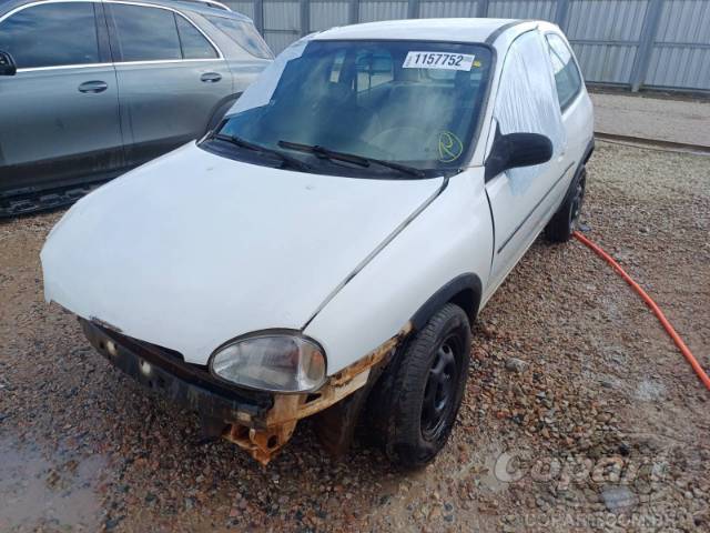 1996 CHEVROLET CORSA 