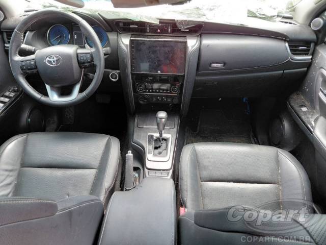 2025 TOYOTA SW4 