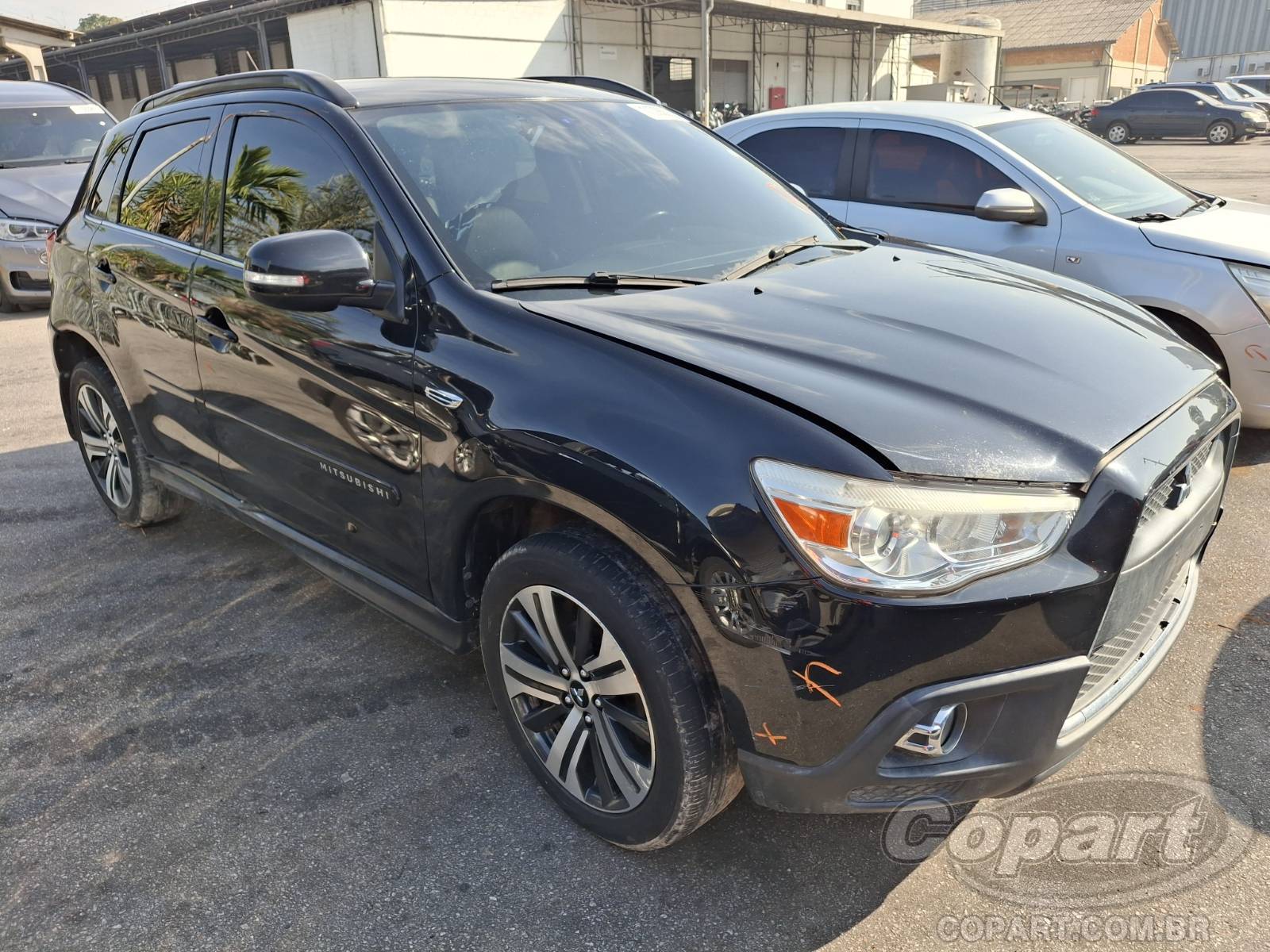 Veículo Mitsubishi ASX Mitsubishi ASX 2012 2.0 16V MIVEC 2012 em leilão