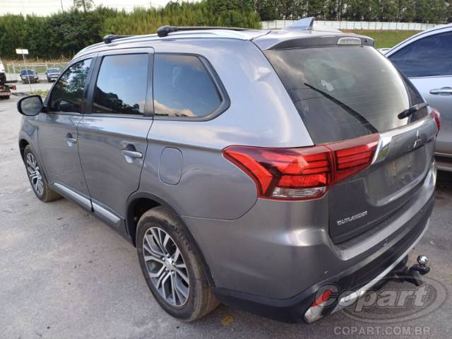 2018 MITSUBISHI OUTLANDER 