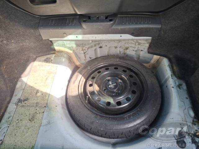 2013 FORD FIESTA 