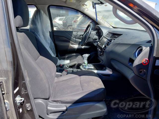 2021 NISSAN FRONTIER CD 