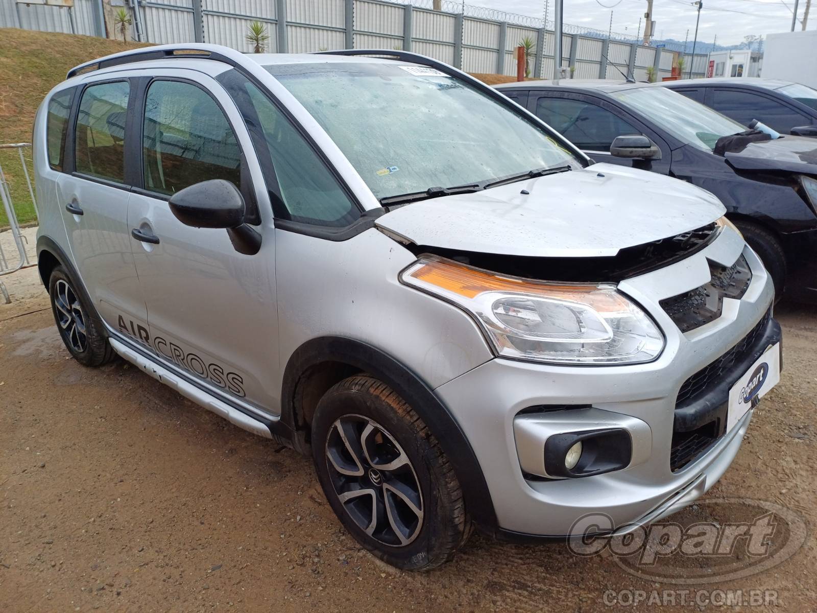Veículo Peugeot C3 Aircross Citroen C3 Aircross GLX 1.6 16V 2012 2012 em leilão