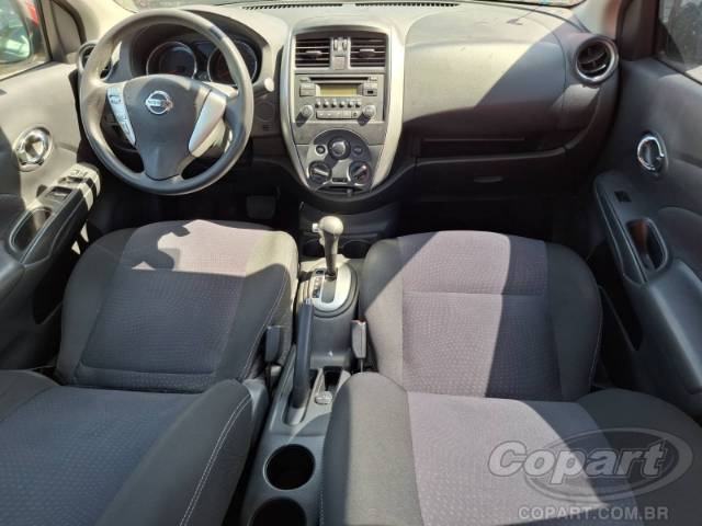 2017 NISSAN VERSA 