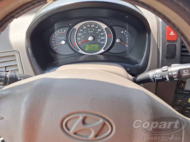 2010 HYUNDAI TUCSON 