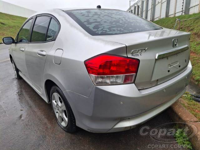 2011 HONDA CITY 