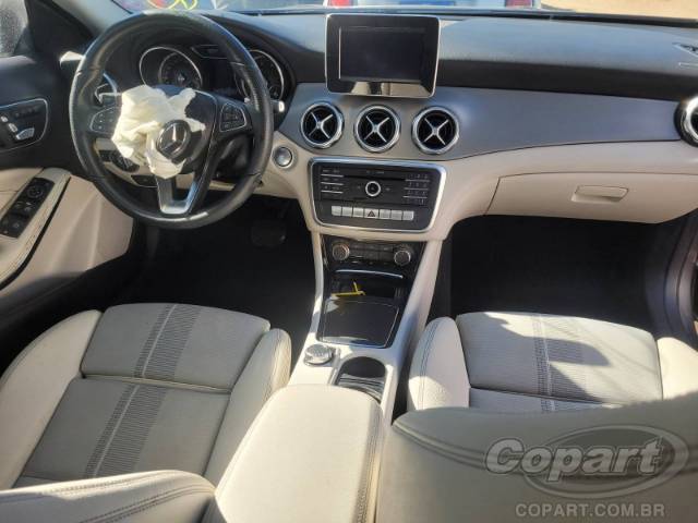 2019 MERCEDES BENZ CLASSE GLA 