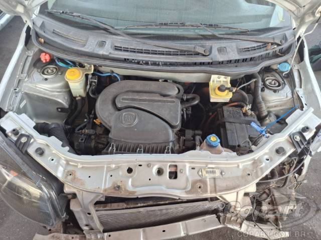 2014 FIAT UNO 