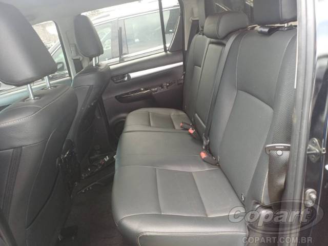 2022 TOYOTA HILUX CD 