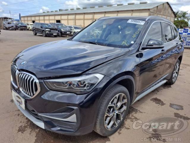 2021 BMW X1 