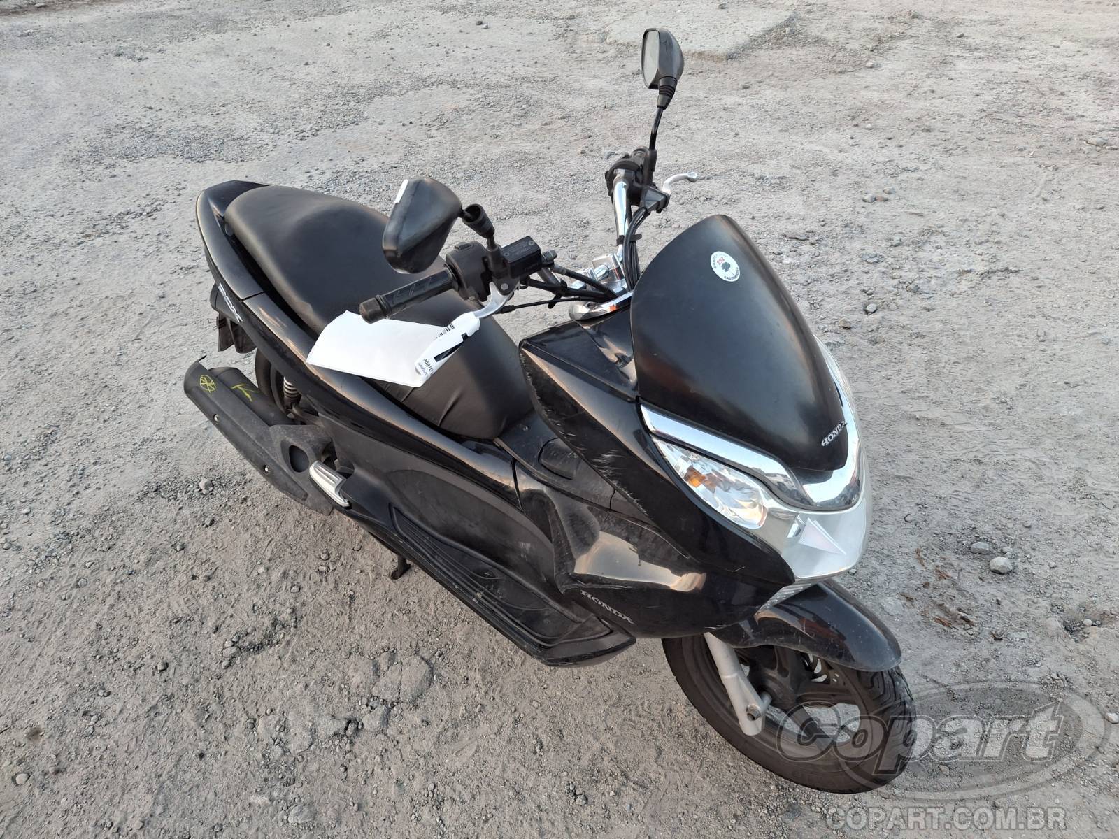Honda PCX 2015 em leilão — SP