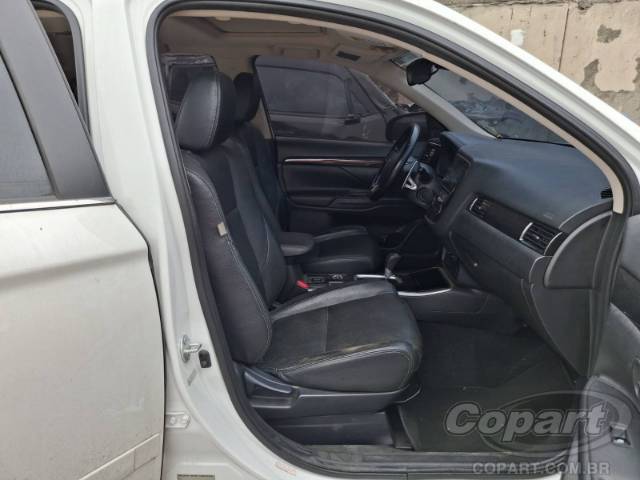 2018 MITSUBISHI OUTLANDER 