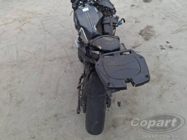 2025 KAWASAKI NINJA 650 