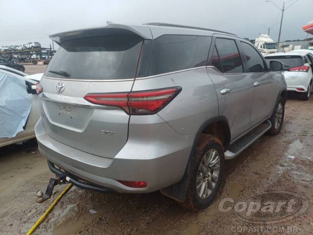2023 TOYOTA SW4 