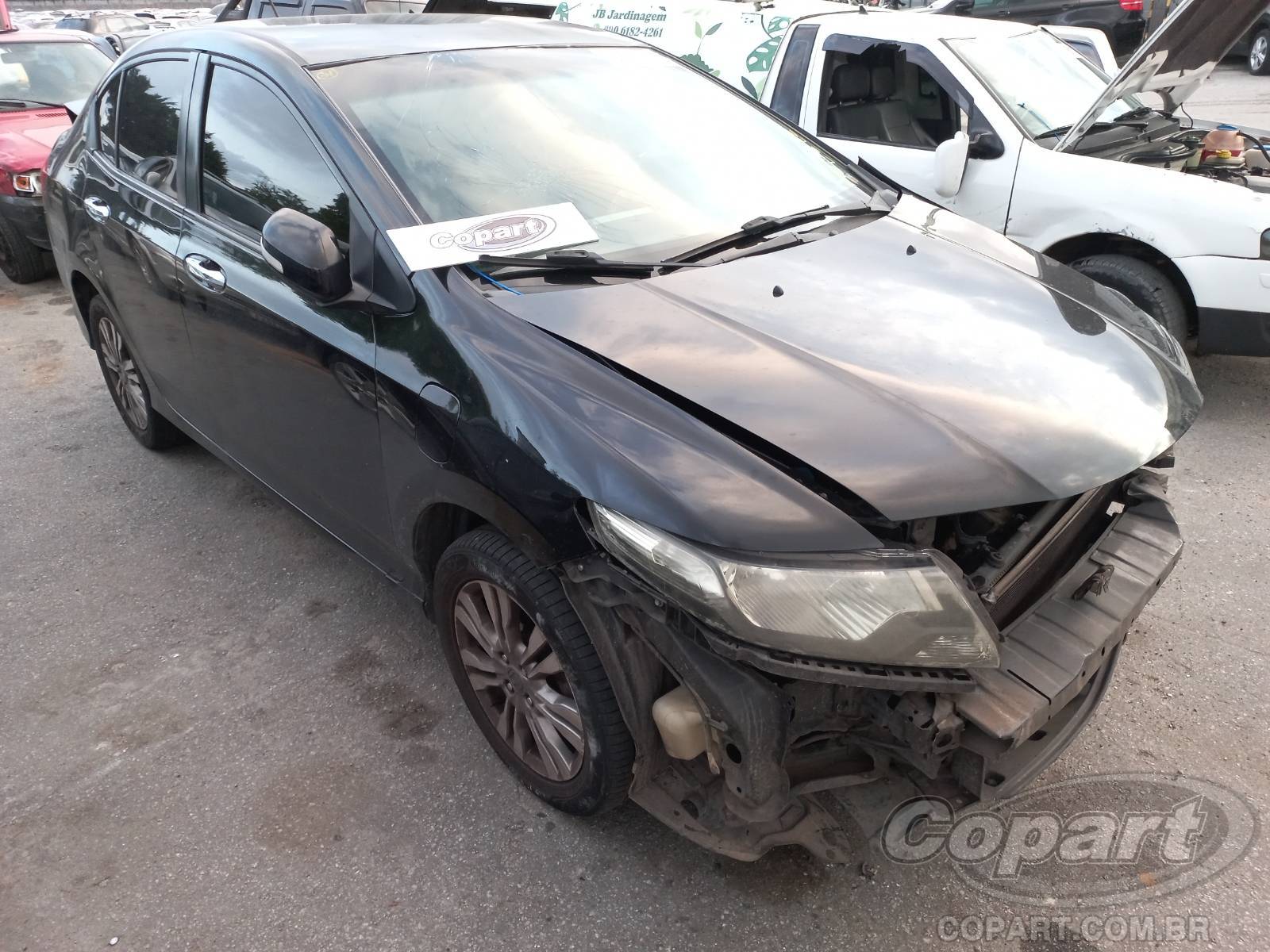 Veículo Honda City Honda City EX 1.5 16V 2013 Médio Dano Traseiro 2013 em leilão