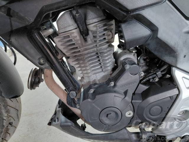 2024 HONDA CB 300F 