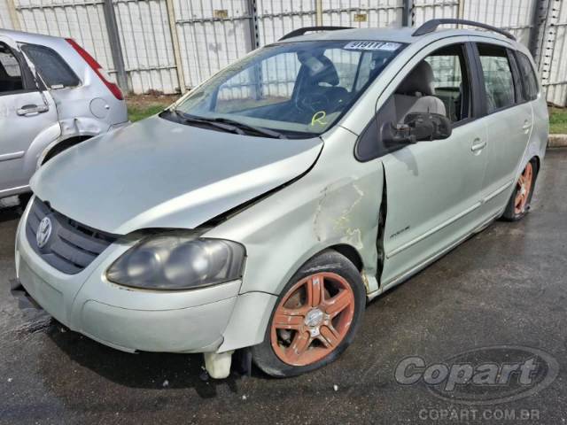 2009 VOLKSWAGEN SPACEFOX 
