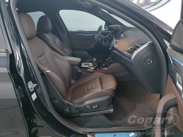 2024 BMW X4 