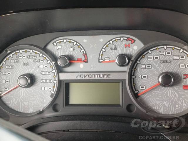 2013 FIAT STRADA 