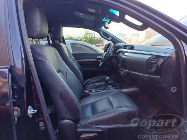 2024 TOYOTA HILUX CD 
