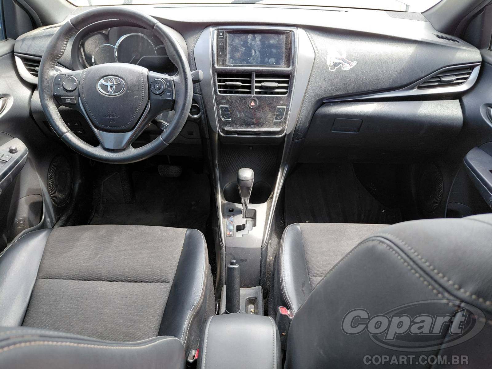 Foto 9 de 11: 2023 TOYOTA YARIS