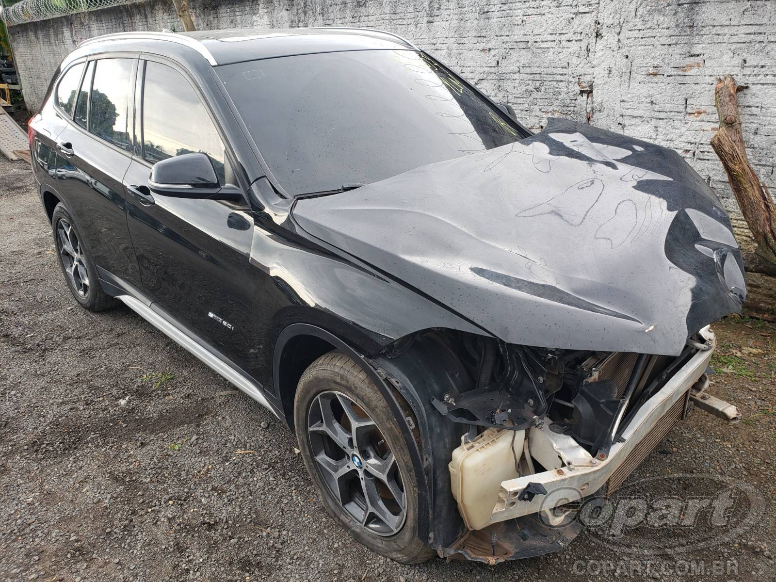 Veículo BMW X1 BMW X1 sDrive20i Active Flex 2.0 16V Twin Turbo 2016 2016 em leilão