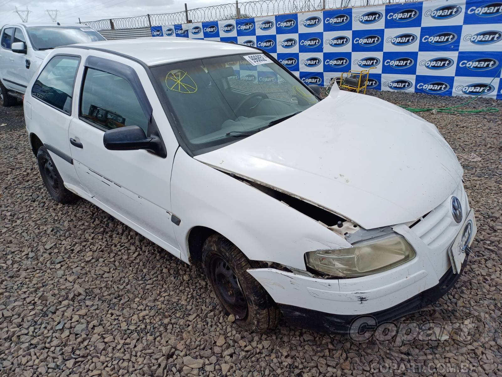 VOLKSWAGEN GOL 1.0 2009 Colisão Média Monta